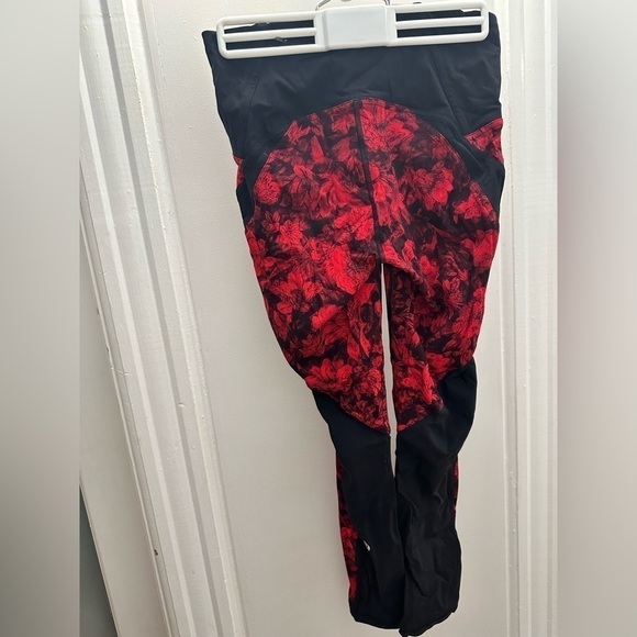 Lululemon Train Times Fast Pace Pant  *Special Edition* 25” length SZ 6 - Picture 5 of 6